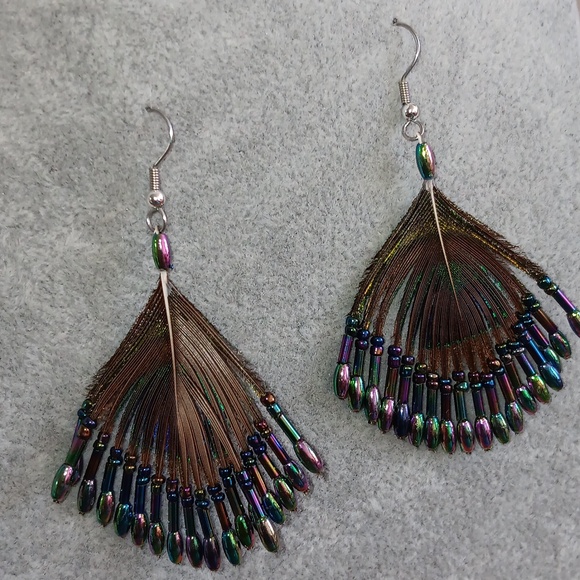 Beaded Peacock Feather Earrings - Picture 2 of 3